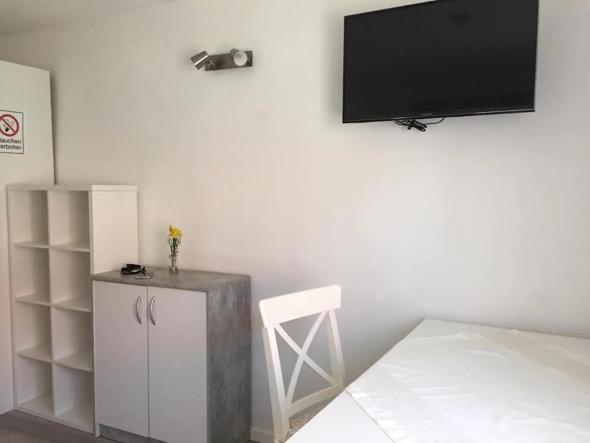 Apartmentvermietung Ingrid Bolkart - Landleben 6 Illertissen 0*,  Deutschland