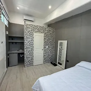 Rose 5 , Cancún Mexiko
